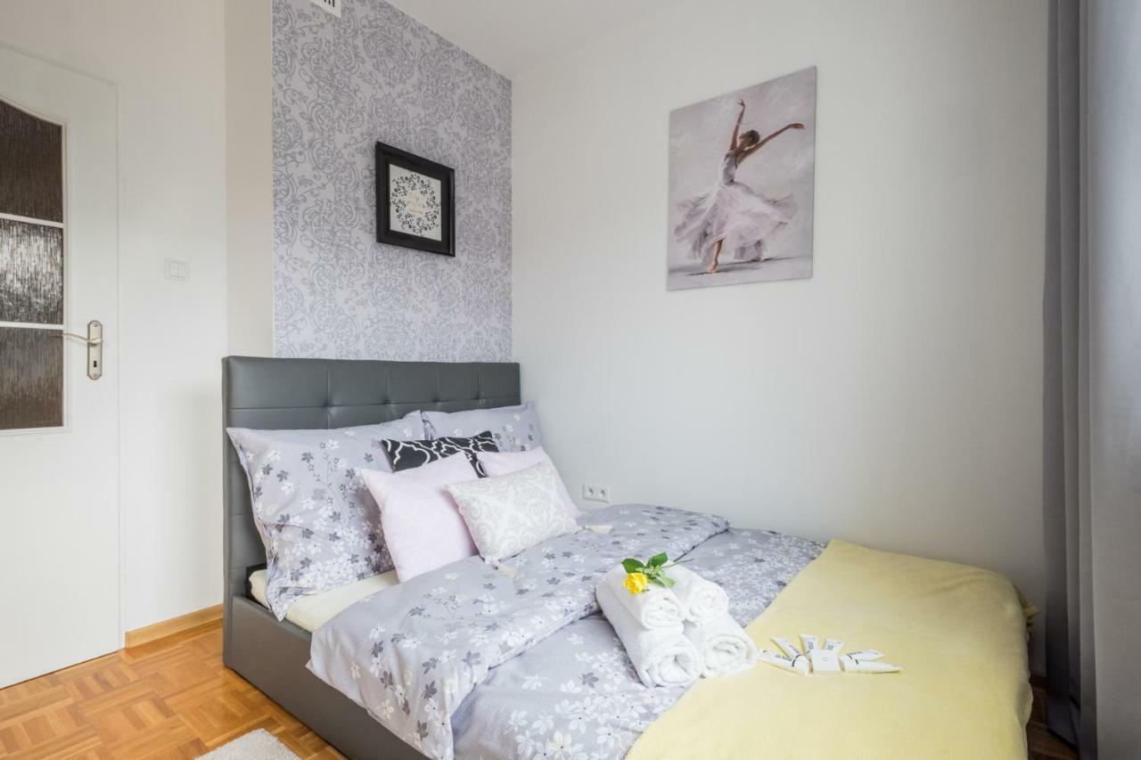 Blue Sky Apartment Varsovia Exterior foto