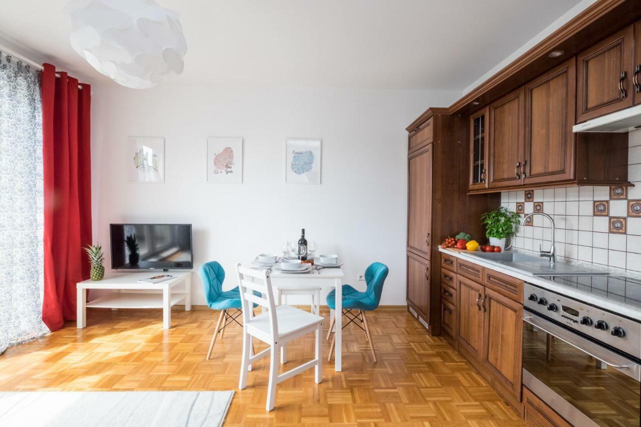 Blue Sky Apartment Varsovia Exterior foto